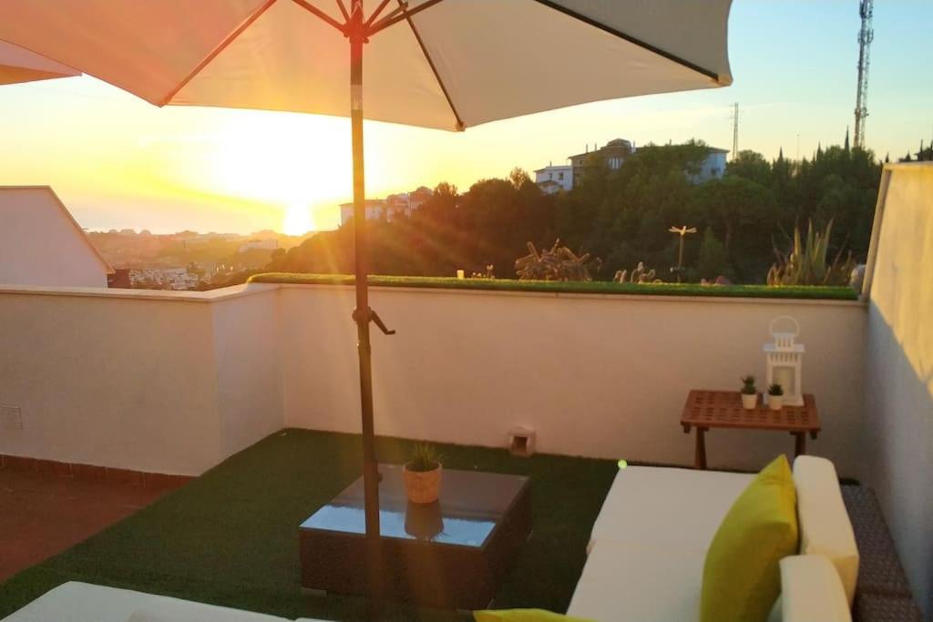 Chill Out Place For 4 In Pueblo Apartamento